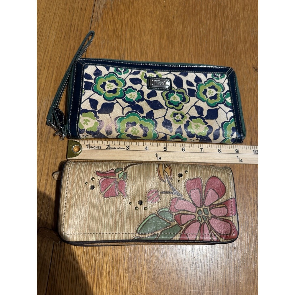 Fossil Genuine Leather Wallet Lot Floral Zip Around Travel Organizer Wristlet - Picture 12 of 13